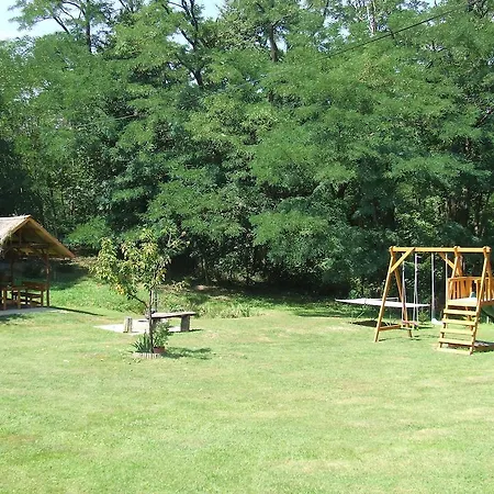 Ezerjo Oekofogado Guest house *